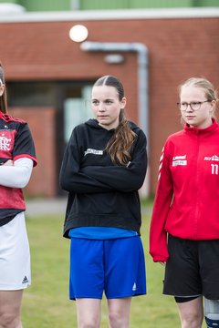 Bild 36 - Co-Trainerin der Frauen Nationalmannschaft Britta Carlson in Wahlstedt